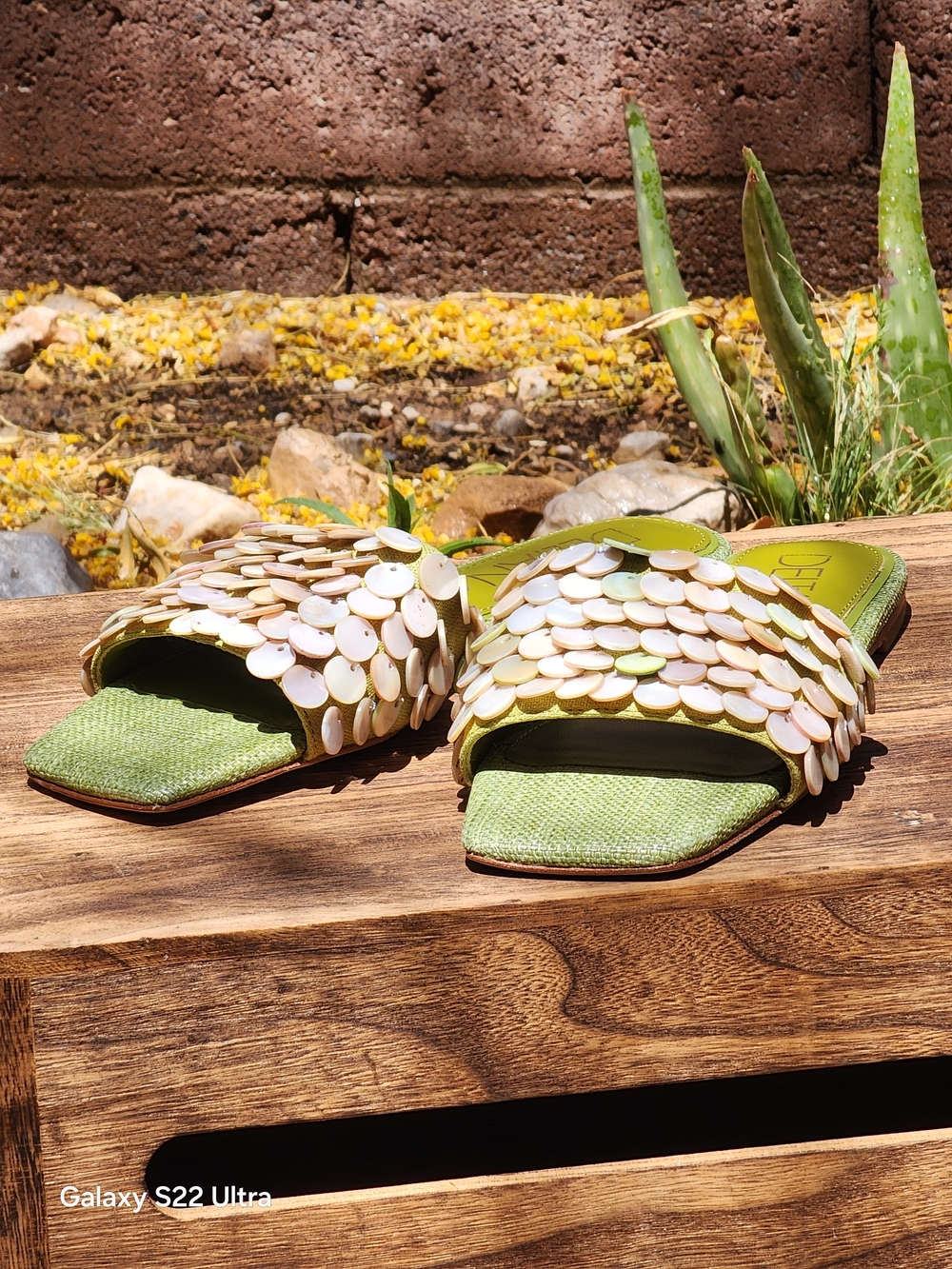 Deltan Women's Flora Linen Pearl Disc Flat Sandals in Sublime Green, Size 6 - Picture 2 of 7